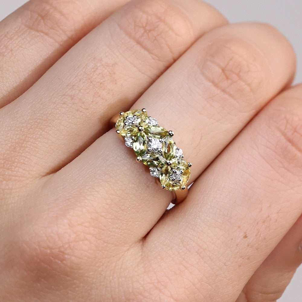 SAPPHIRE AND DIAMOND RING - PRIMROSE