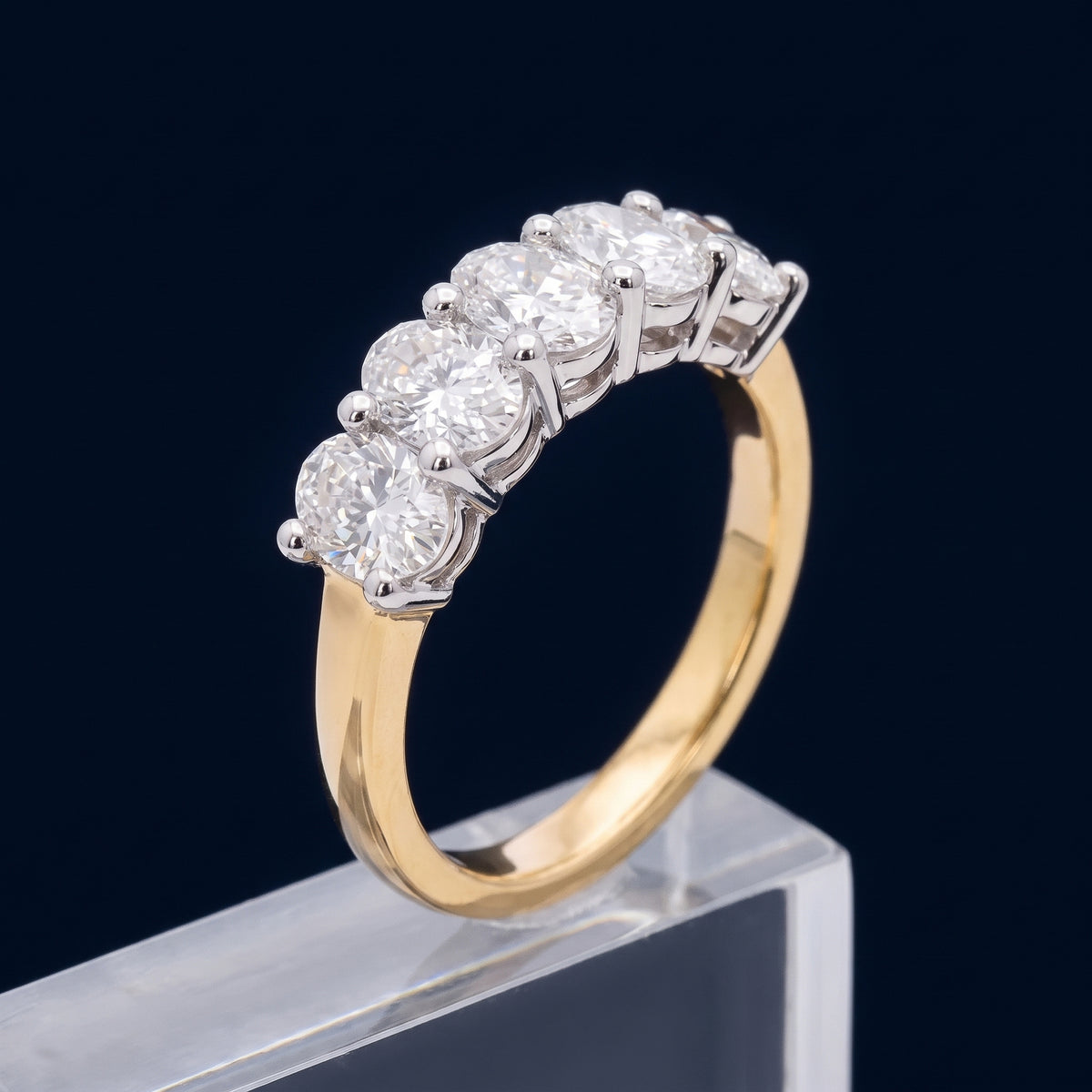 HANDCRAFTED 18CT YELLOW GOLD AND PLATINUM DIAMOND RING