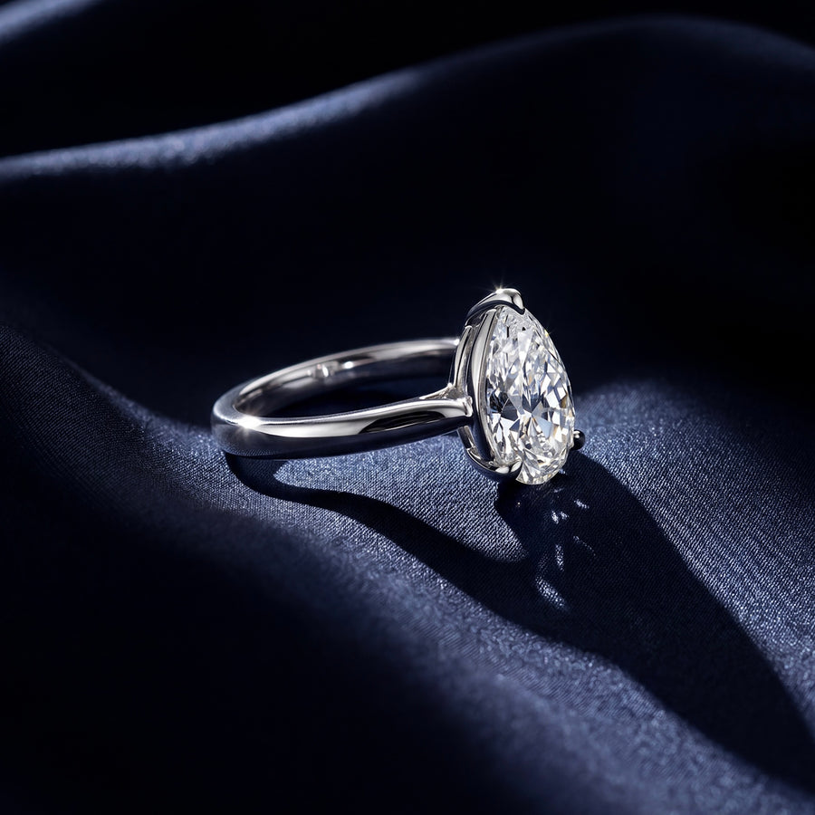 "AMELIA" RING
