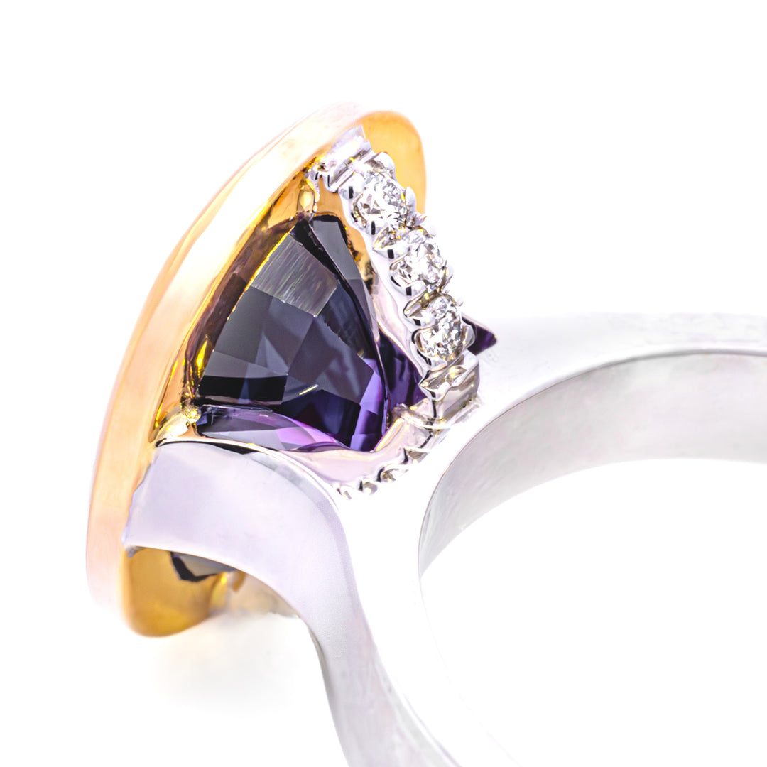 "AMETHYST DAWN" RING