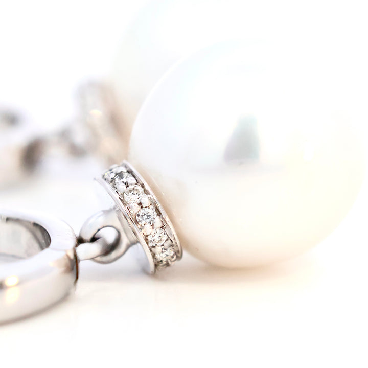 "AUTORE" HUGGIE EARRINGS WITH DIAMONDS