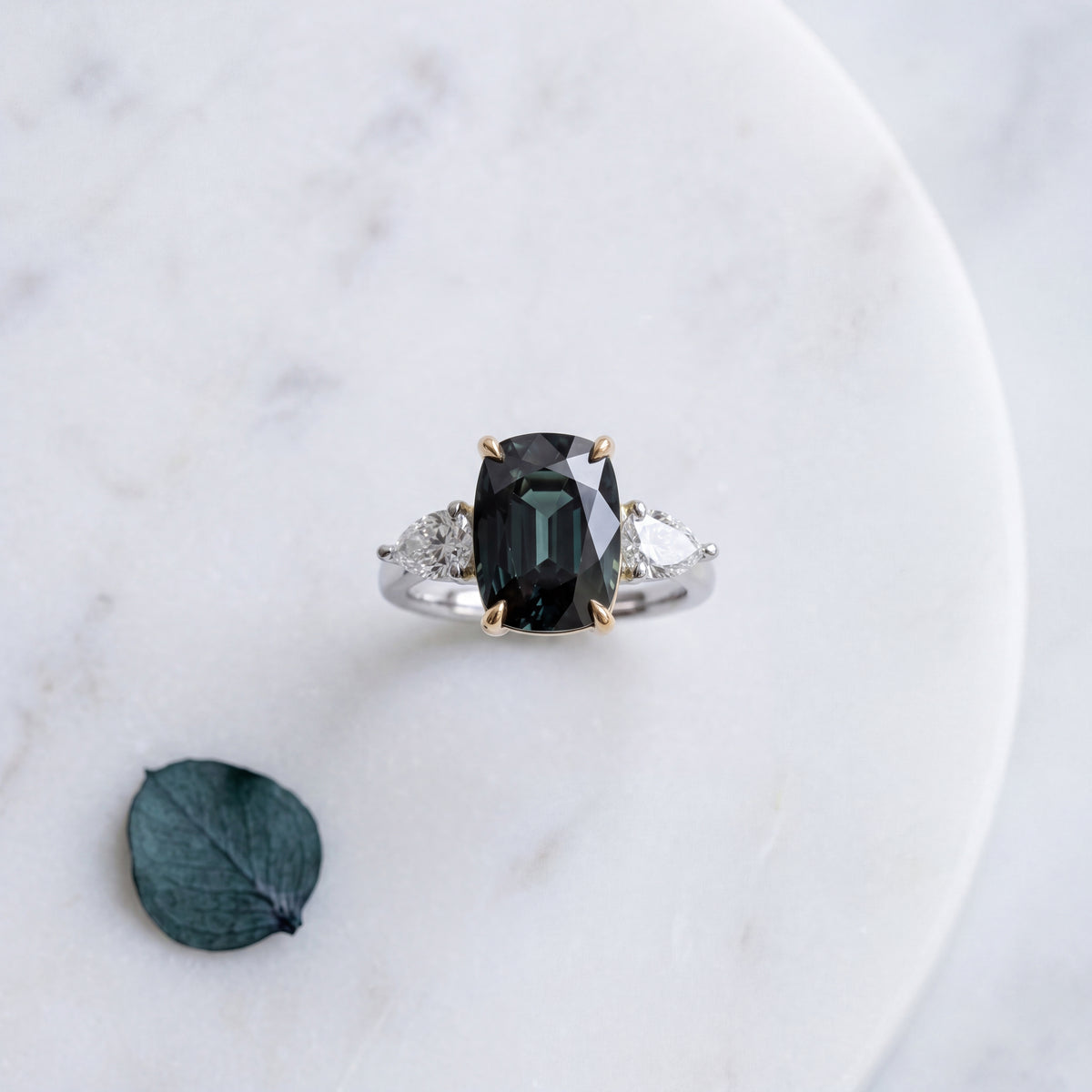 HANDCRAFTED SAPPHIRE AND DIAMOND RING