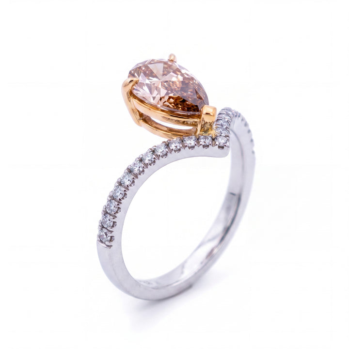 PEAR SHAPED CHAMPAGNE DIAMOND RING