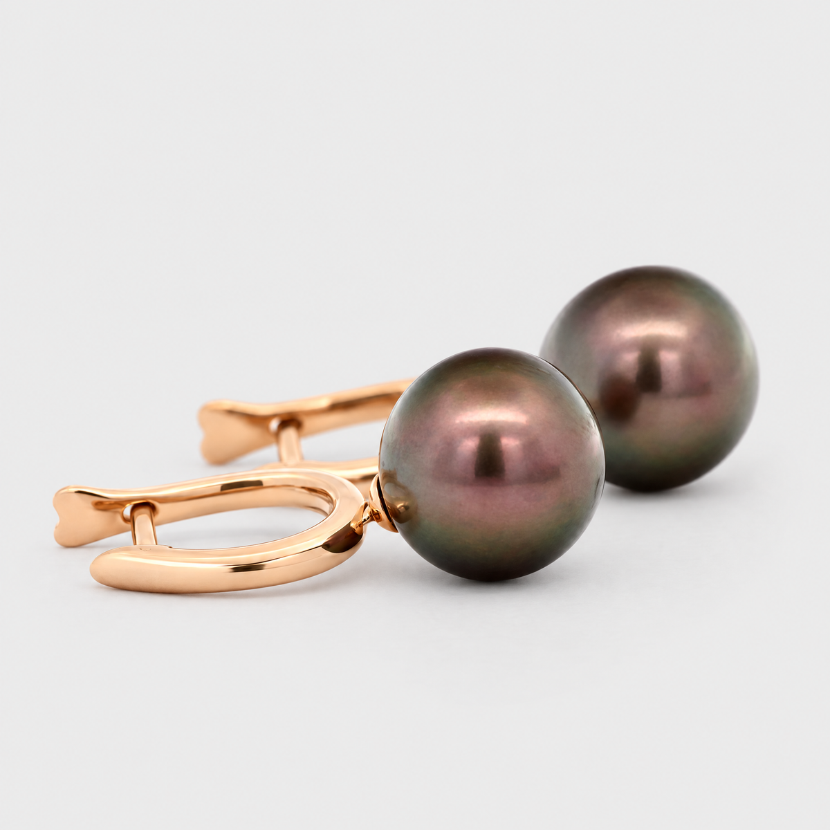 9ct Yellow Gold Tahitian Pearl Earrings, front view