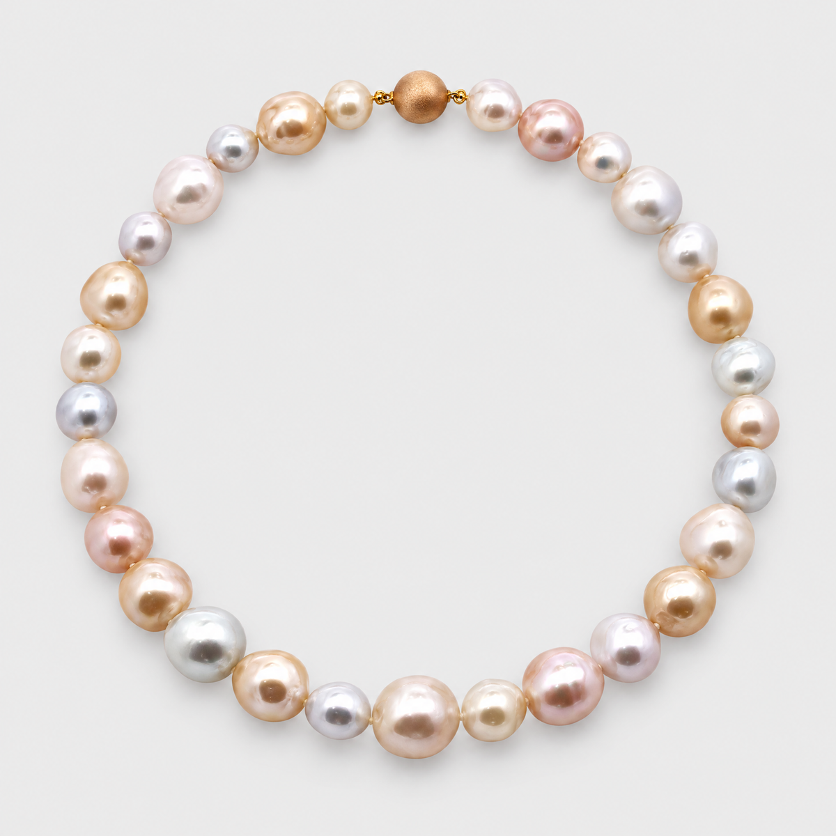 Autore Baroque South Sea Pearl Strand, laid flat